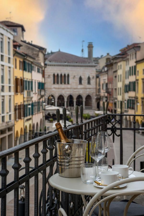 Mercatovecchio Luxury Apartments Udine Eksteriør bilde